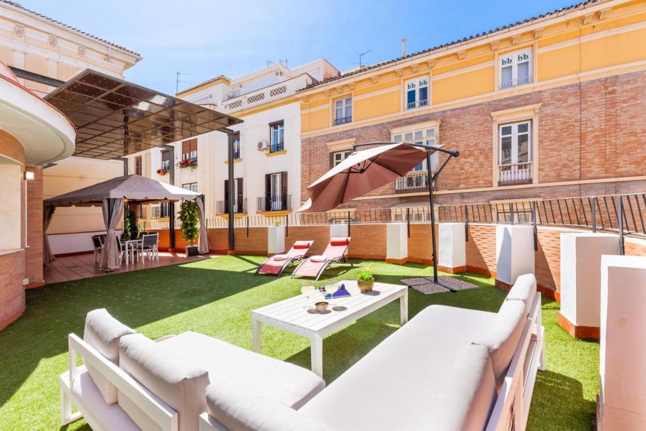 Gran Terraza Con Vistas A Calle Larios Malaga Ngoại thất bức ảnh